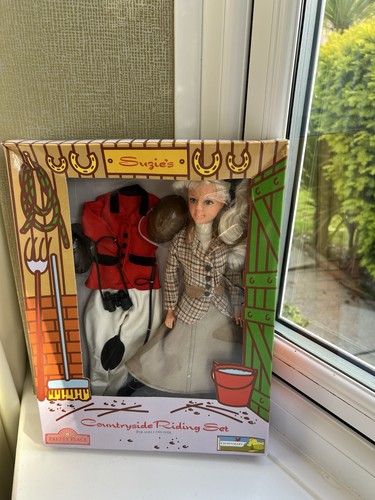 Chad valley suzie doll - suzie,